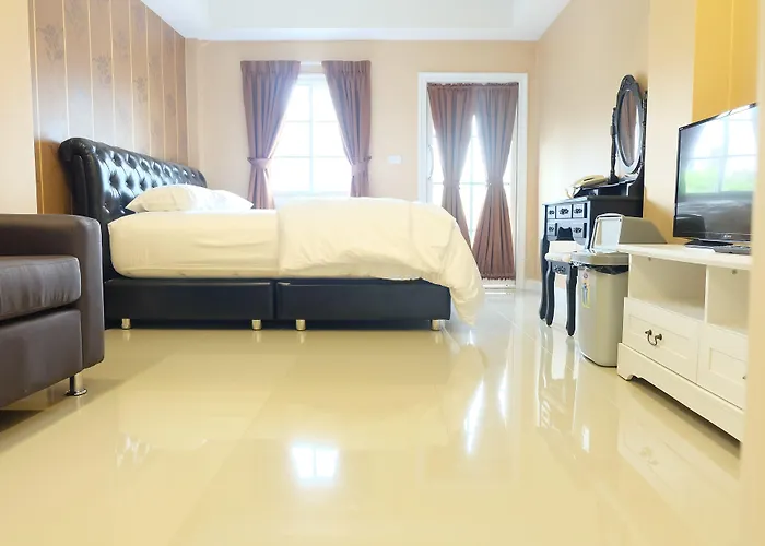 Aree Art Residence