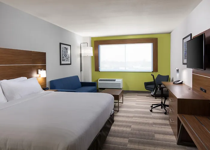 Holiday Inn Express Visalia-Sequoia Gateway Area By Ihg