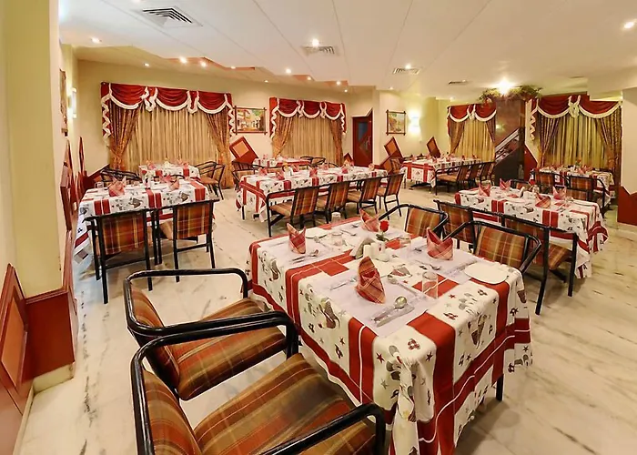 Hotel Gnanam