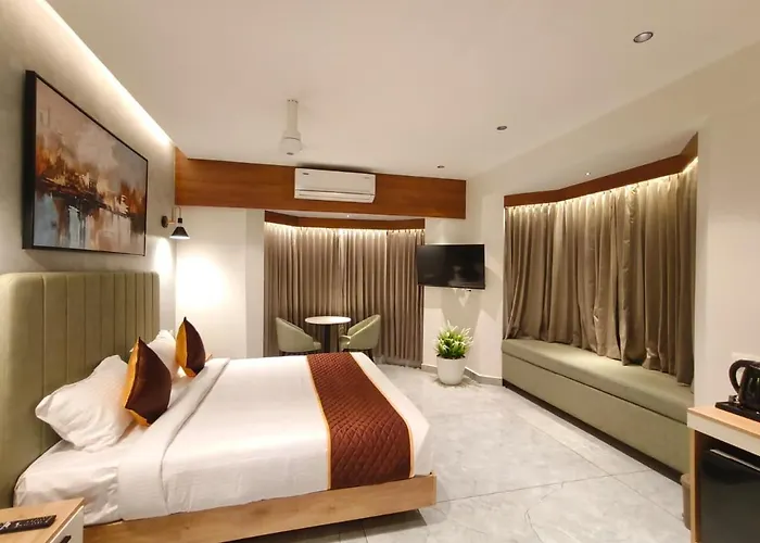 Mayo Suites