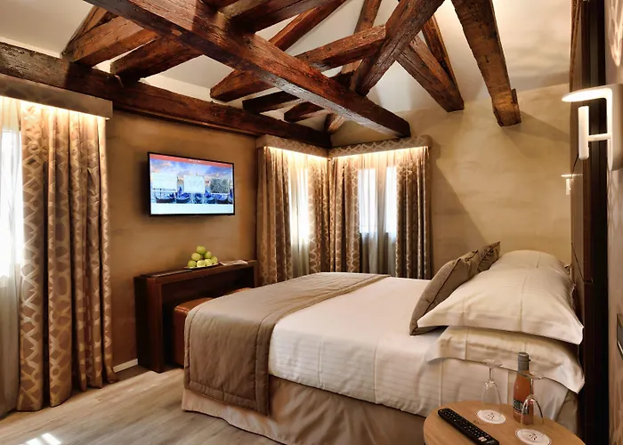 Rosa Salva Hotel