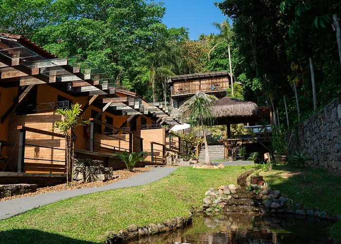 Yannai Chale Praia Ilhabela