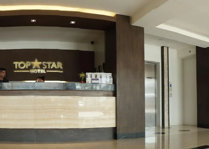 Top Star Hotel
