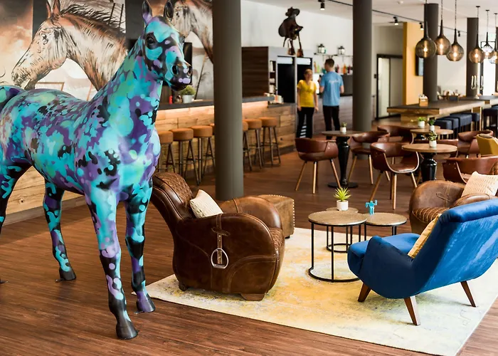 Holiday Inn - The Niu, Saddle Fuerth By Ihg