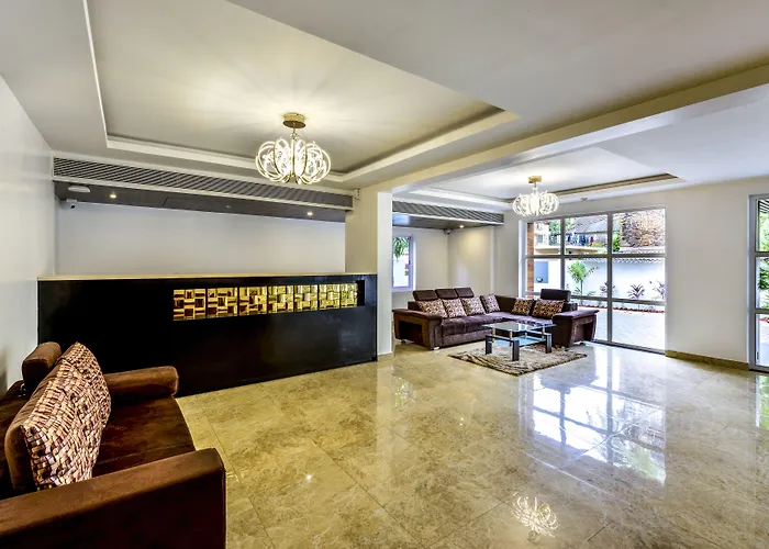 Hotel Golden Plateau