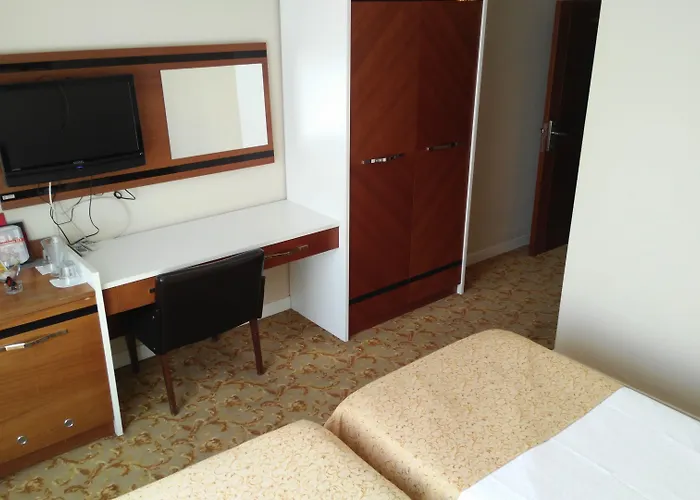 Eriza Hotel