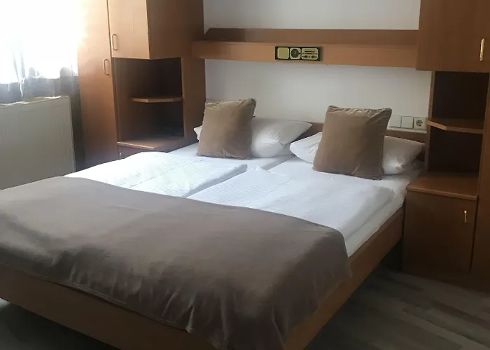 Adler Hotel Garni