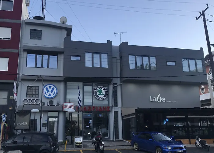 Lavris City Suites