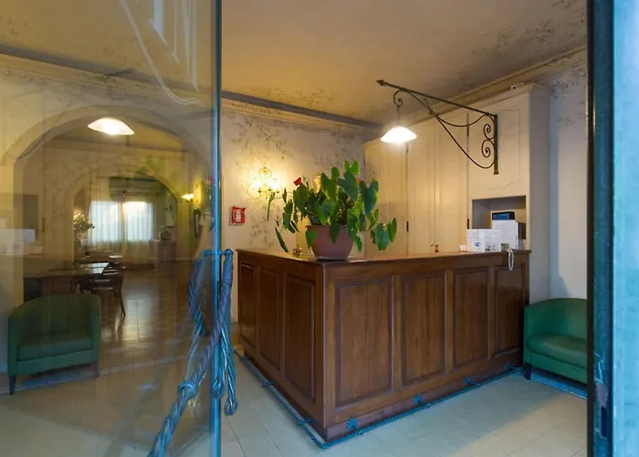 Hotel Moderno