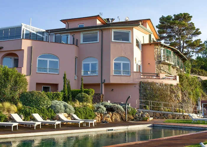 Hotel Villa Domizia