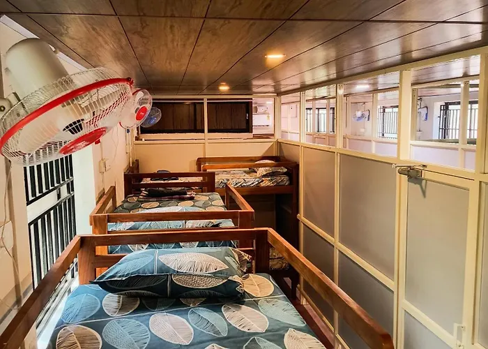 Elmar - Beach Village Stay