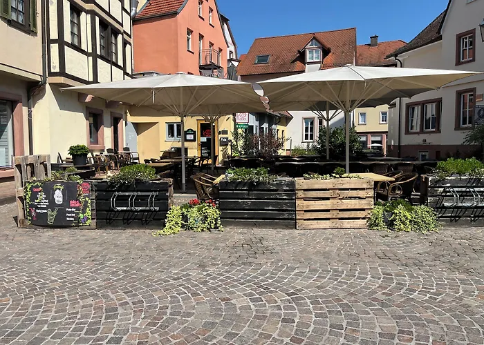 La Flamme Wertheim Garni Bed and Breakfast