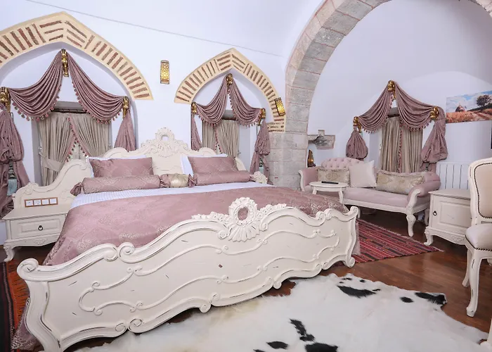 Behrampasa Otel &Cafe &Restaurant