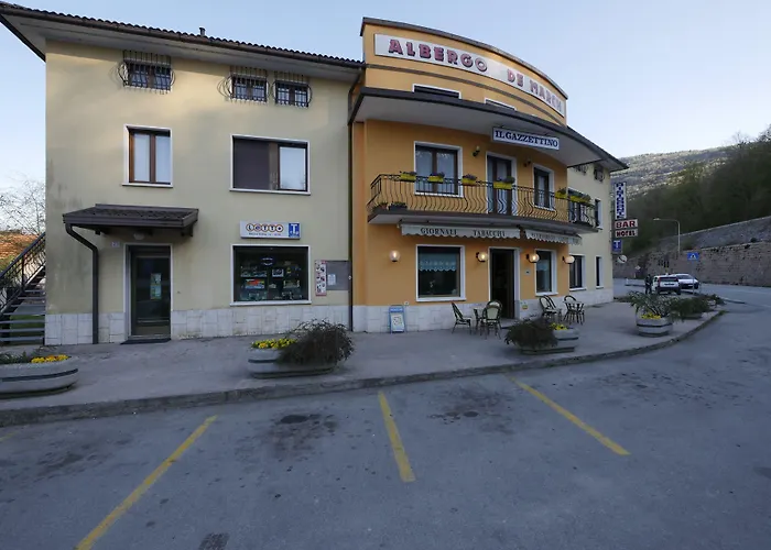 Albergo De March