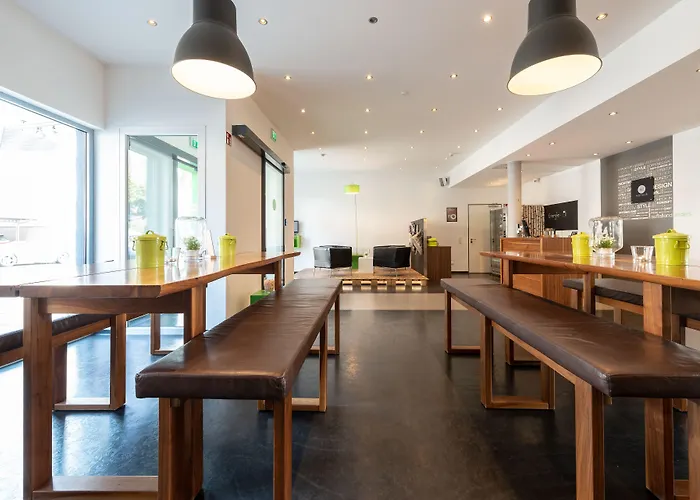 a2 HOTELS Plochingen