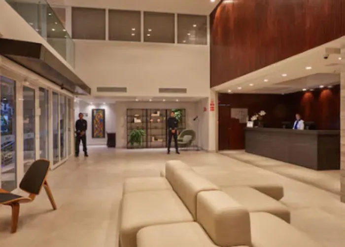 Flix Hotel