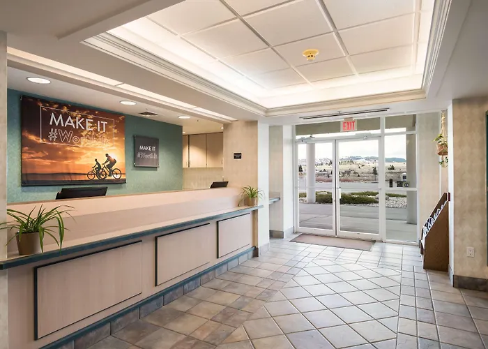 Red Lion Inn & Suites Butte