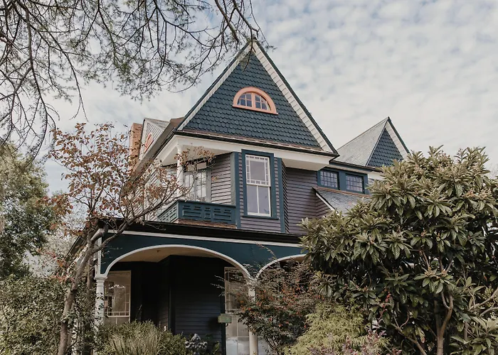 DREAMERS bnb