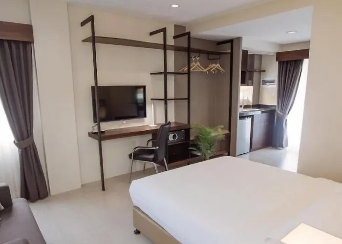 Rovira Suites