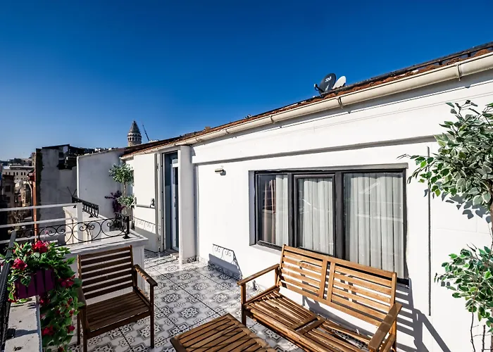 Selvese Suites, Serviced Living In Galata