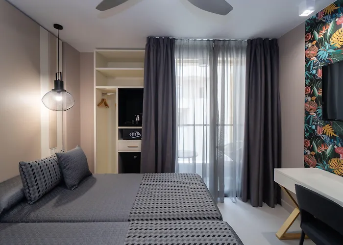 Hotel Perla Del Sur