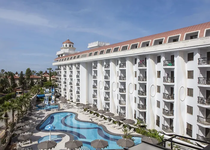 Blue Marlin Deluxe Spa & Resort