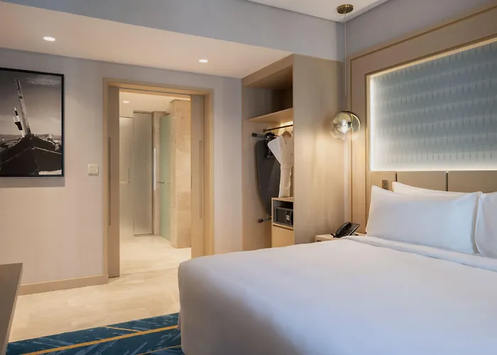 Maani Muscat Hotel & Suites