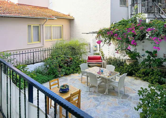 Azize Palas Apart Otel