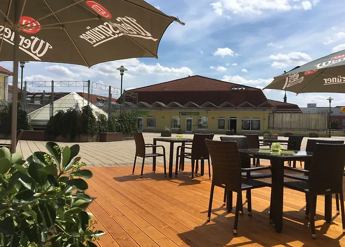 Warias Hotel&Restaurant am Geiseltalsee - Nähe Merseburg