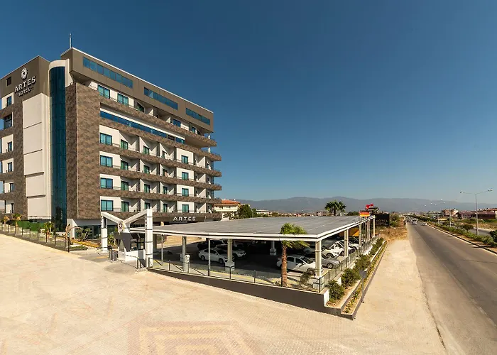 Artes Hotel