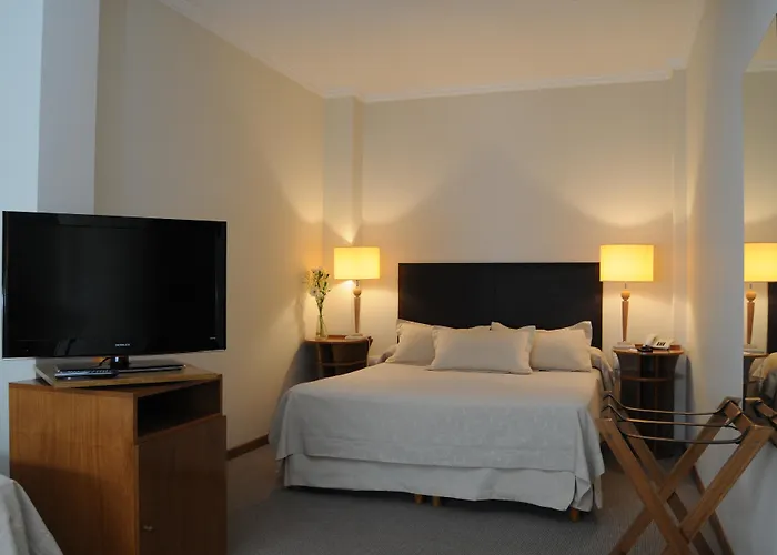 Parra Hotel & Suites