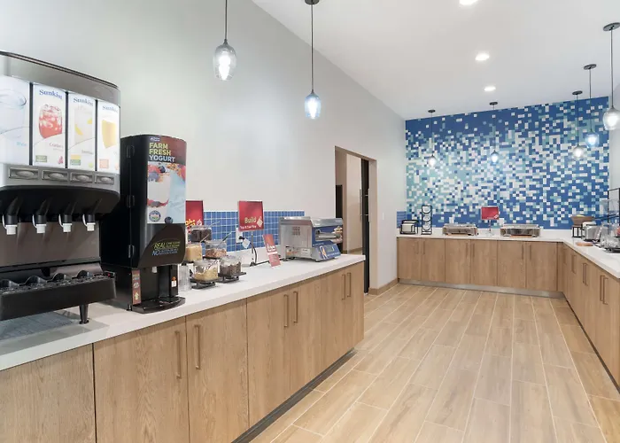 Best Western Plus Mobile Inn&Suites