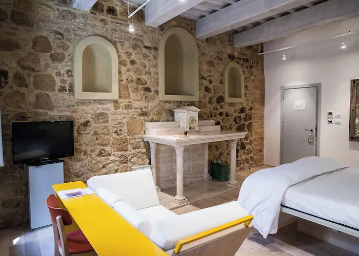 La Bandita Townhouse
