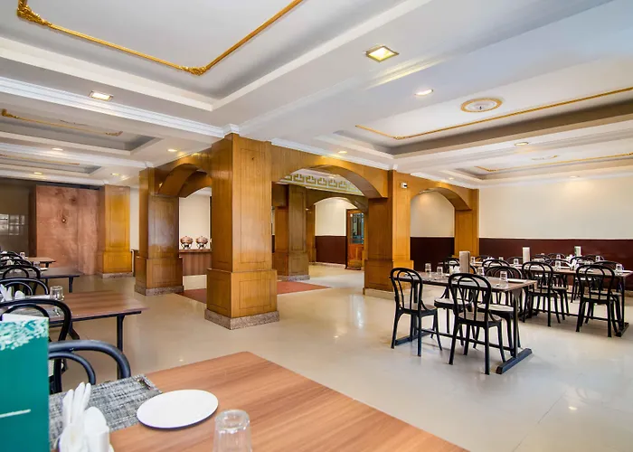 Muscatel Bhumsang - 200 Mts From Mall Road