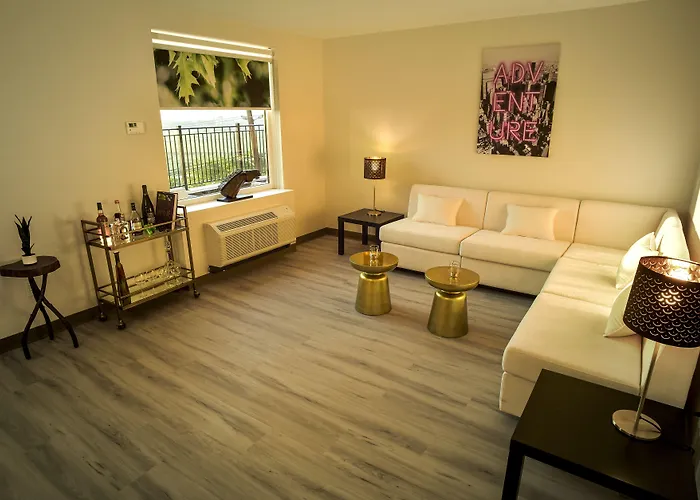 Wyndham Garden North Bergen - Secaucus