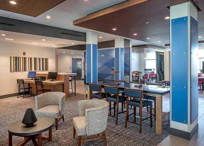 Holiday Inn Express & Suites - West Omaha - Elkhorn By Ihg