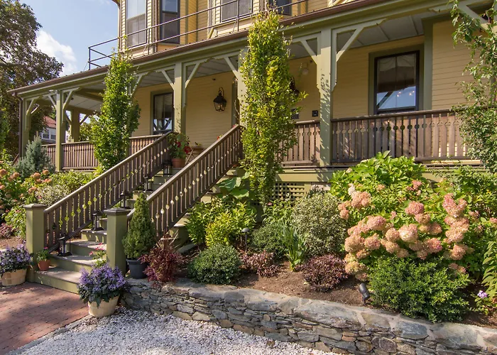 The Cliffside Inn
