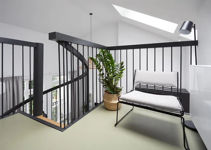Plantonia Aparthotel