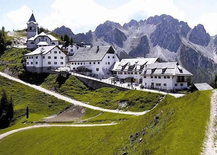 Hotel Trilago