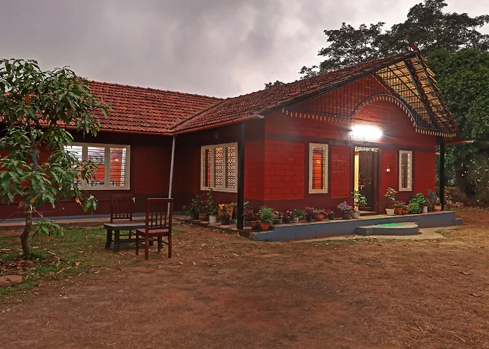 Hotel Allaranda Homestay