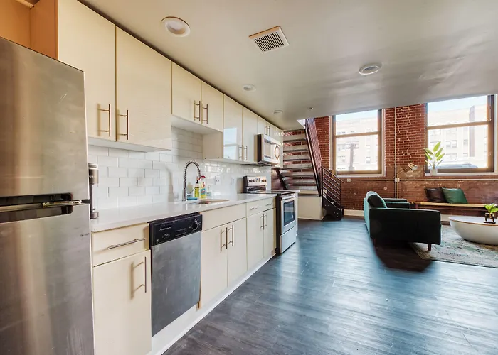 Sosuite At West Lofts - West Philadelphia
