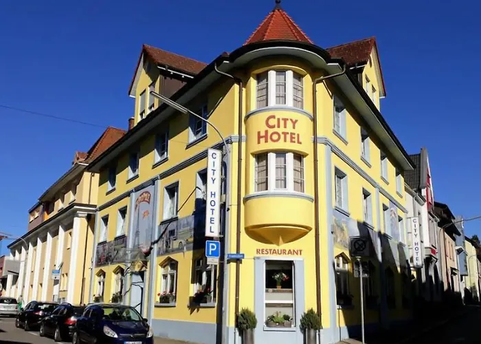 City Hotel