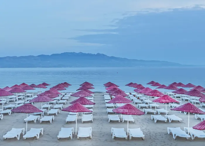 Bendis Beach Hotel