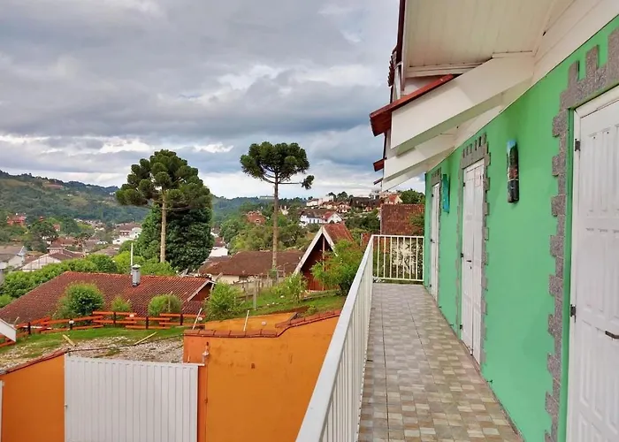 Pousada Araucária Suítes