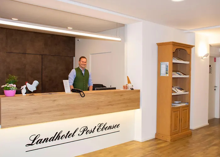 Landhotel Post Ebensee am Traunsee ***S