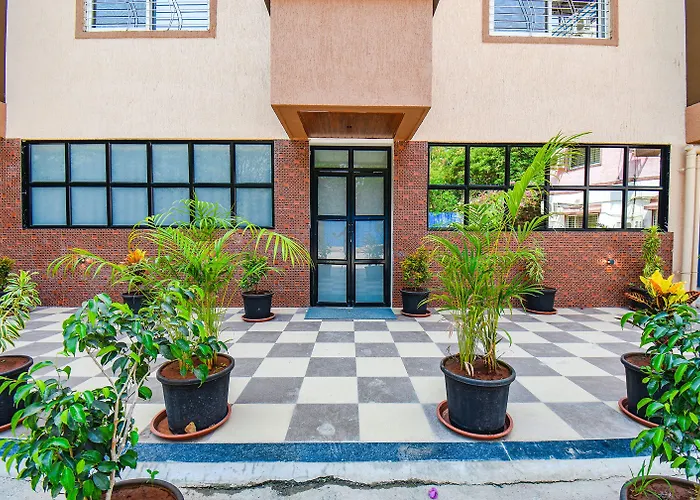 Fabhotel Prime Esta Inn - Nr Twin Tower, Viman Nagar