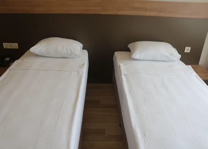 Longoz Hotel
