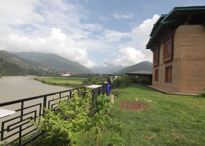 Spirit Village Lodge