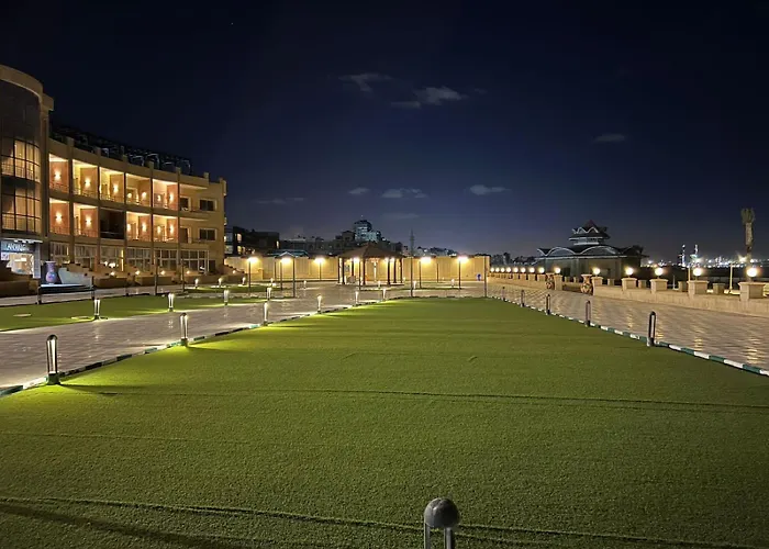 Amwaj Hotel