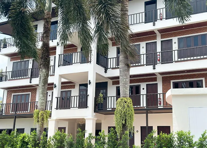 Botanic Boutique Hotel Surin Beach